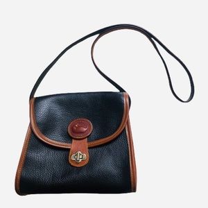 Vintage Dooney & Bourke crossbody